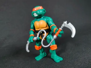 Imagen detallada de la nueva arma extra de Michelangelo, de Las Tortugas Ninja Remastered