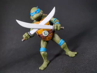 Imagen de las katanas de la figura de Leonardo Cartoon