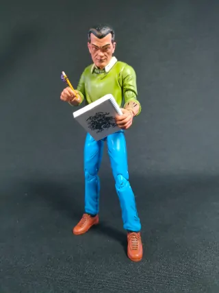 Imagen de frente de la figura de Jack Kirby versión Mirage de NECA