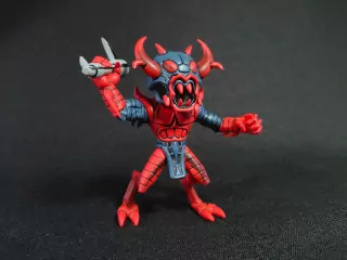 Imagen del miembro de la horda negra que trae la figura como accesorio