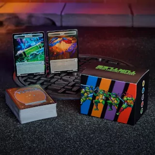 Elementos que incluye el mazo de Commander de MTG Tortugas Ninja