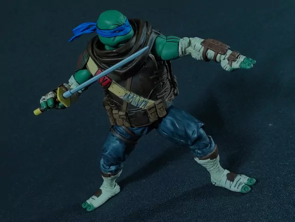Figura de acción Leonardo The Last Ronin de NECA