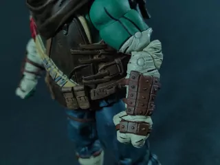 Imagen detallada de las vendas de los brazos de Leonardo The Last Ronin