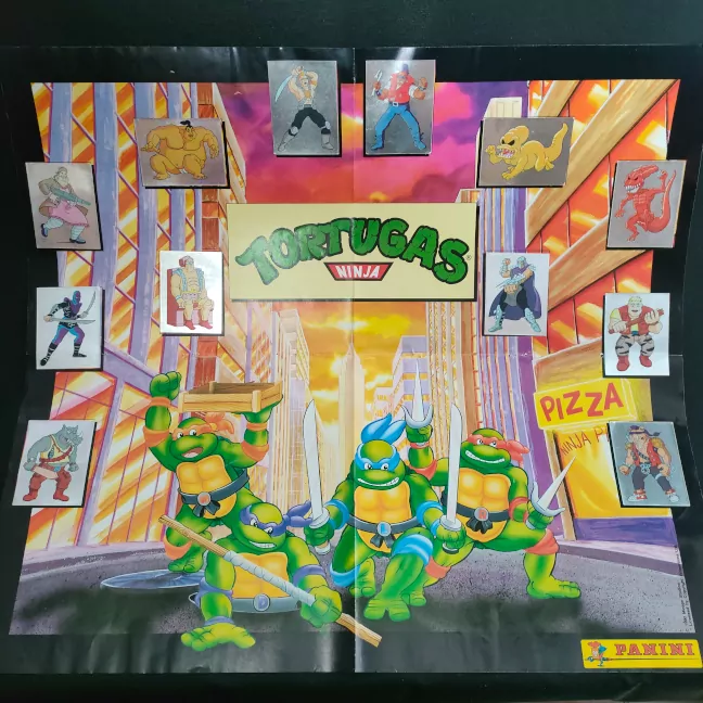 Imagen del poster central del álbum de cromos de Las Tortugas Ninja de Panini de 1990
