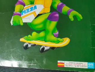 Imagen de la parte inferior del álbum de las tortugas ninja 1990 con el precio