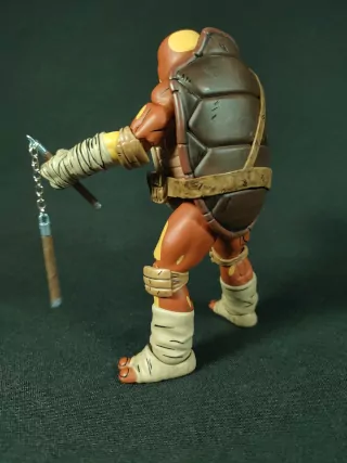 Imagen trasera de la figura de Moja The Last Ronin